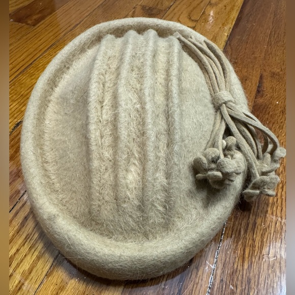 Other - Stylish Tan Wool Hat with Tassel Detail